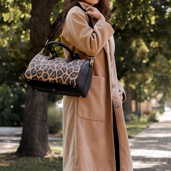 Pepper Paisley | NEW | 100% Nappa Leather Carry All Bag | Leopard Print - Picture 2 of 11